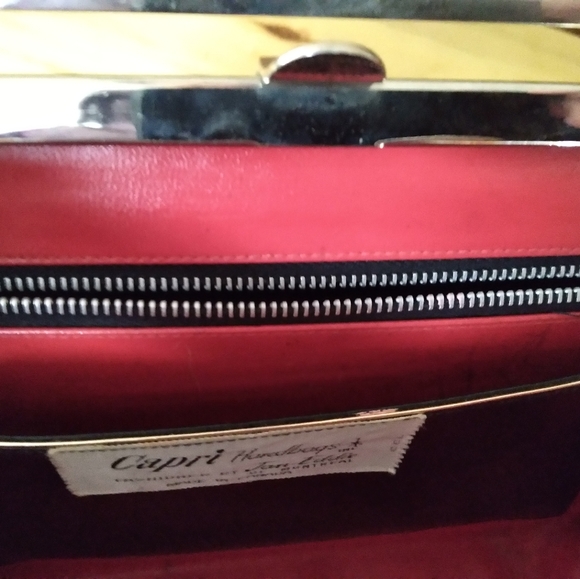1950's Patent Leather Handbag - Picture 8 of 10